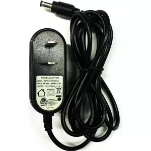 AC-DC ADAPTADOR 12V A 1A GENERICO Referencia: 12AV-1201000-UL