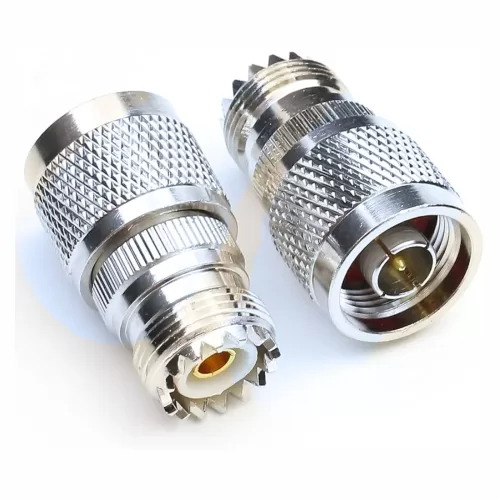 ADAPTADOR PL259 HEMBRA (SO239) A N MACHO. Marca: Vicom. Referencia: ADP-NM-PL259H